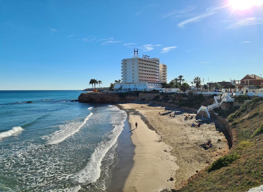 Resale - Apartment / flat - Orihuela Costa - Campoamor