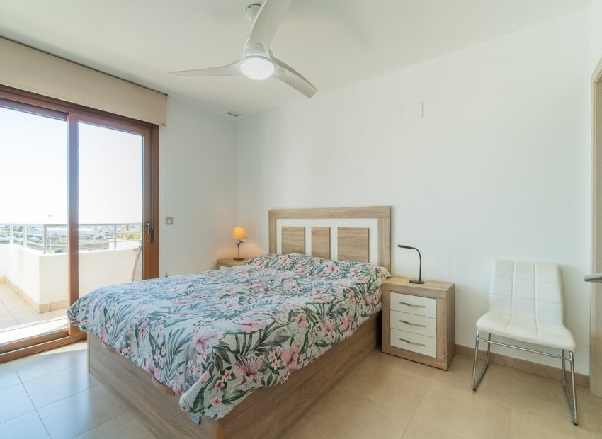 Resale - Apartment / flat - Orihuela Costa - Dehesa de campoamor