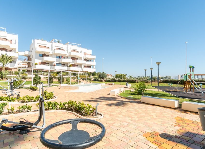 Resale - Apartment / flat - Orihuela Costa - Dehesa de campoamor
