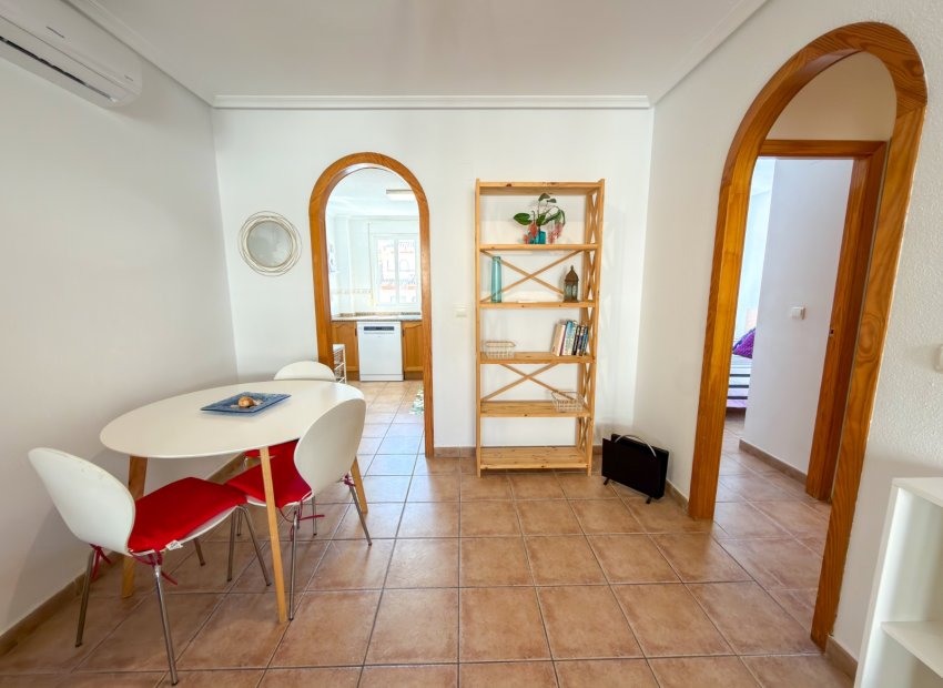 Resale - Apartment / flat - Orihuela Costa - La Florida