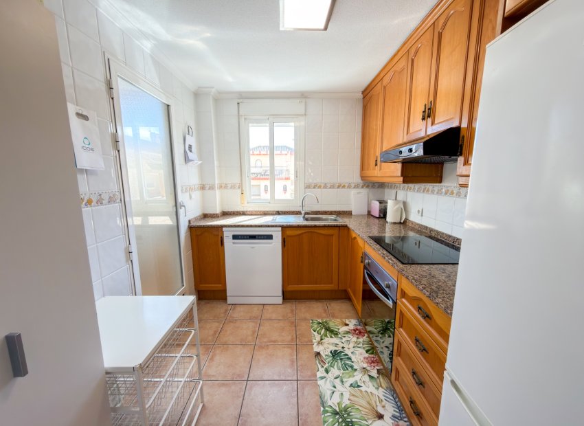 Resale - Apartment / flat - Orihuela Costa - La Florida