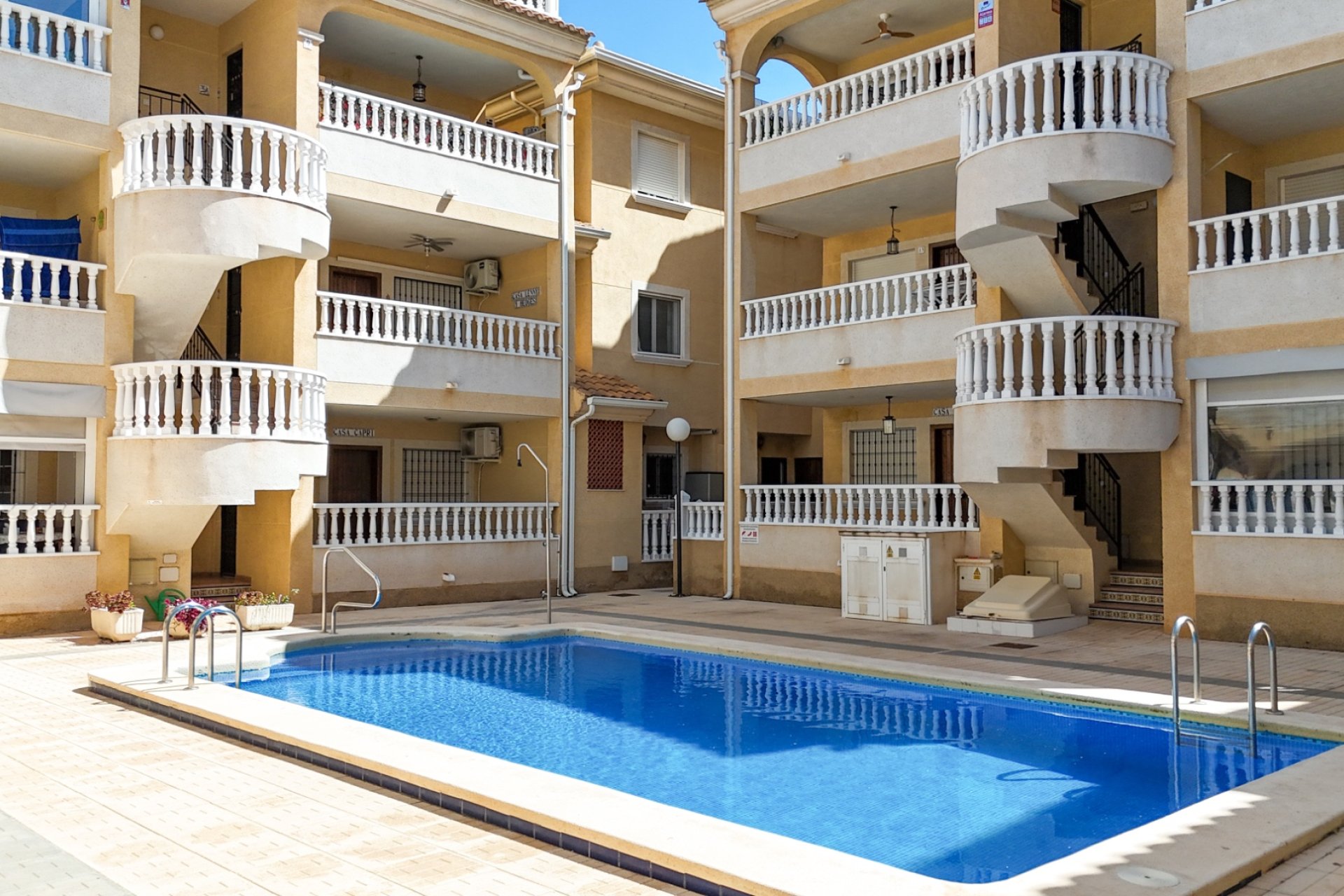 Resale - Apartment / flat - Orihuela Costa - La Florida