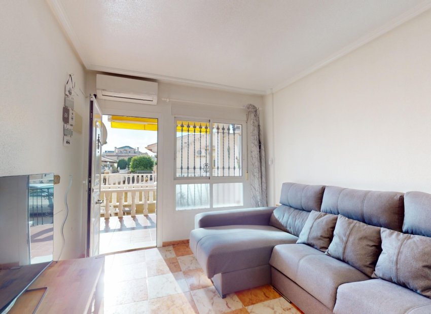 Resale - Apartment / flat - Orihuela Costa - La Regia