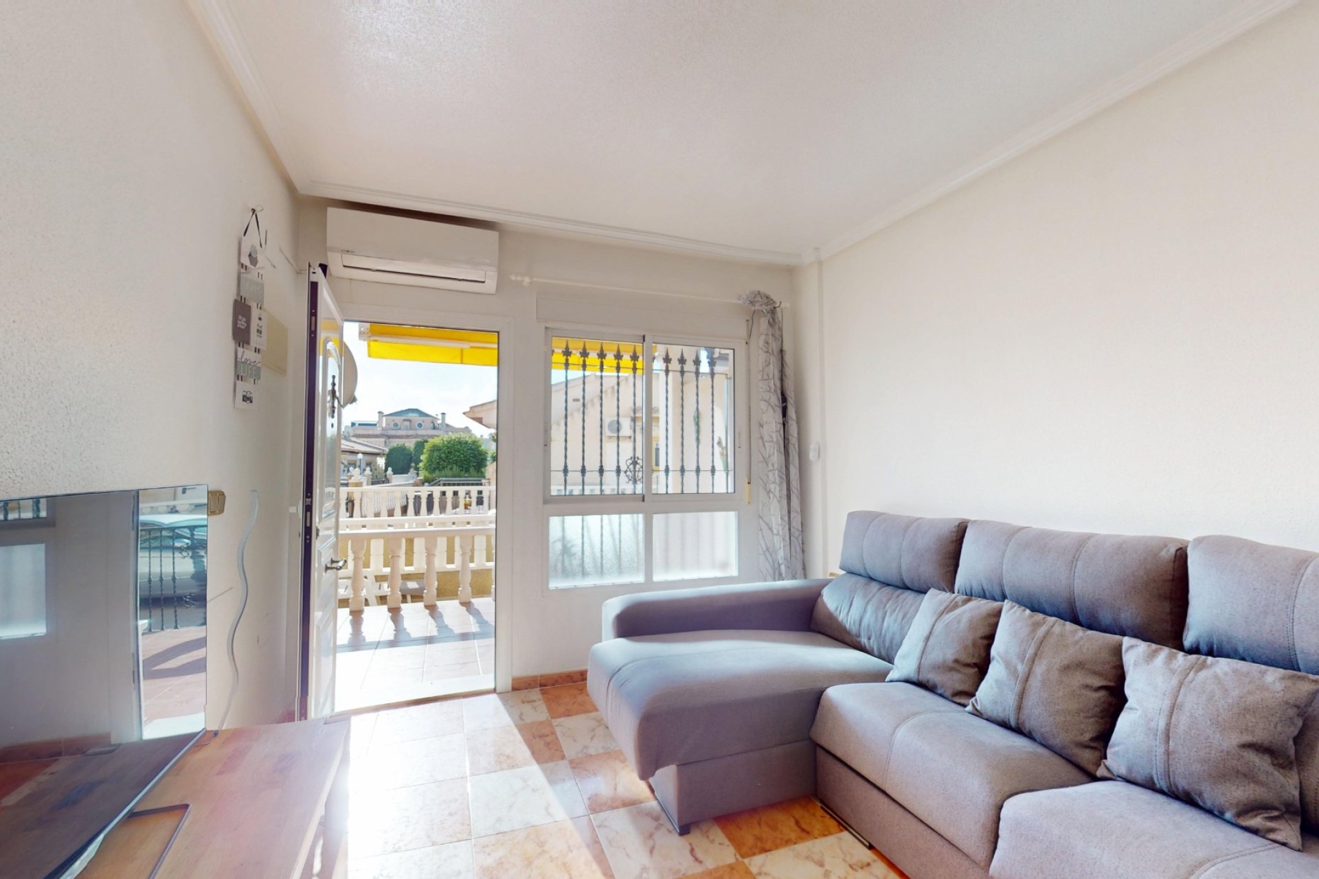 Resale - Apartment / flat - Orihuela Costa - La Regia