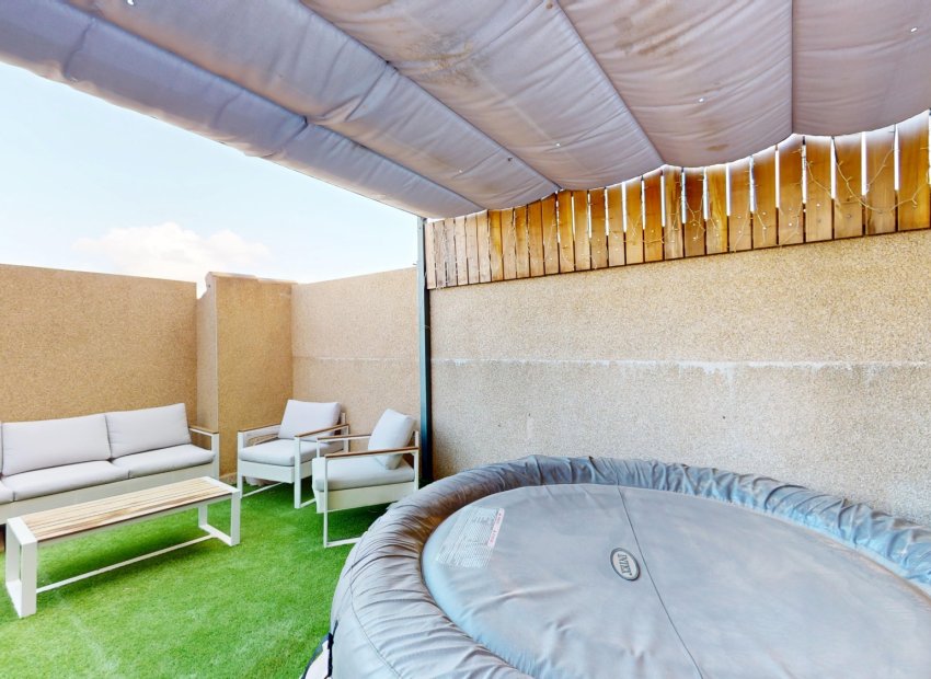 Resale - Apartment / flat - Orihuela Costa - La Regia