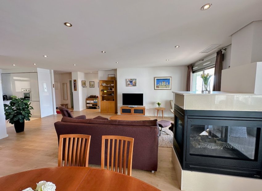 Resale - Apartment / flat - Orihuela Costa - La Zenia