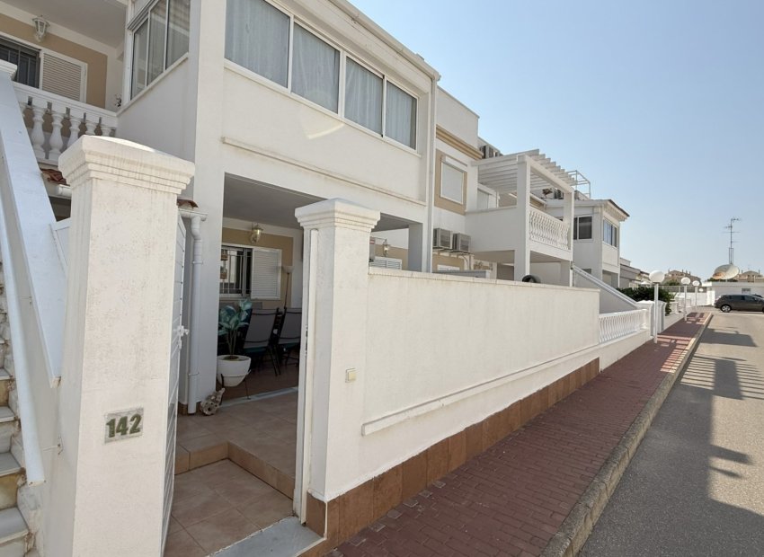 Resale - Apartment / flat - Orihuela Costa - La Zenia
