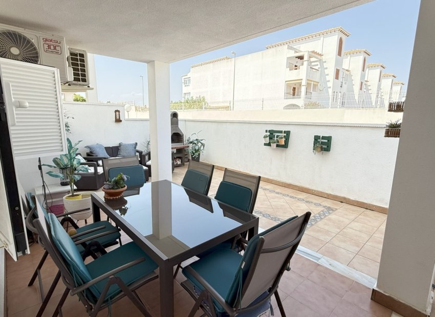 Resale - Apartment / flat - Orihuela Costa - La Zenia