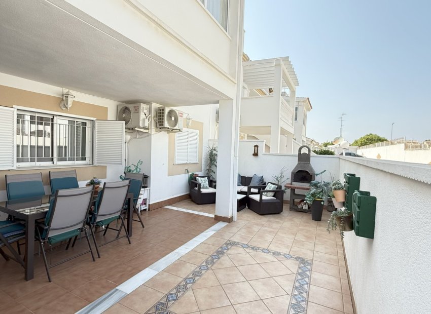 Resale - Apartment / flat - Orihuela Costa - La Zenia