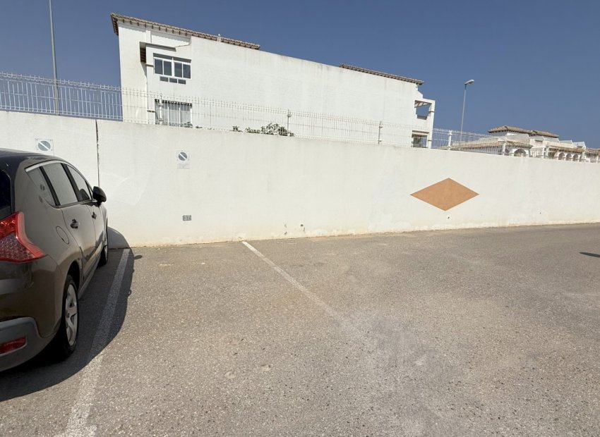 Resale - Apartment / flat - Orihuela Costa - La Zenia