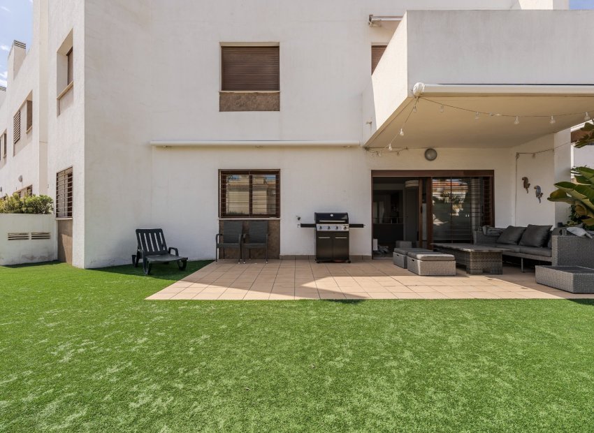 Resale - Apartment / flat - Orihuela Costa - La Zenia