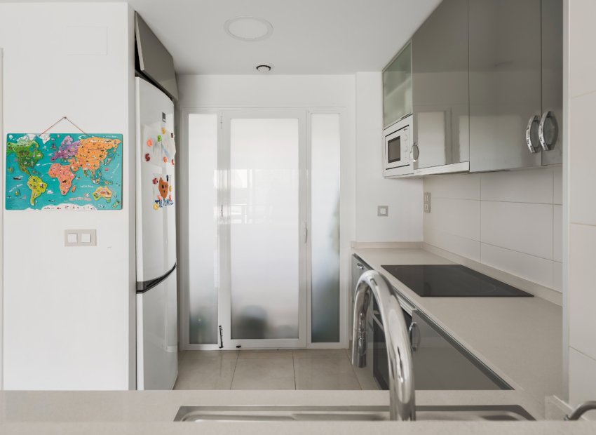 Resale - Apartment / flat - Orihuela Costa - La Zenia