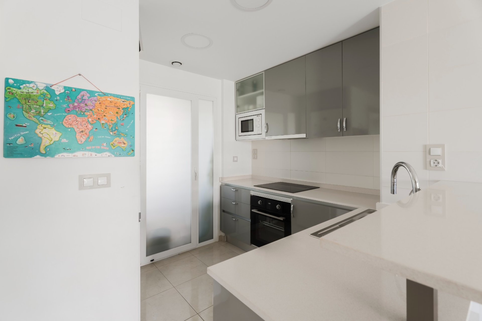 Resale - Apartment / flat - Orihuela Costa - La Zenia