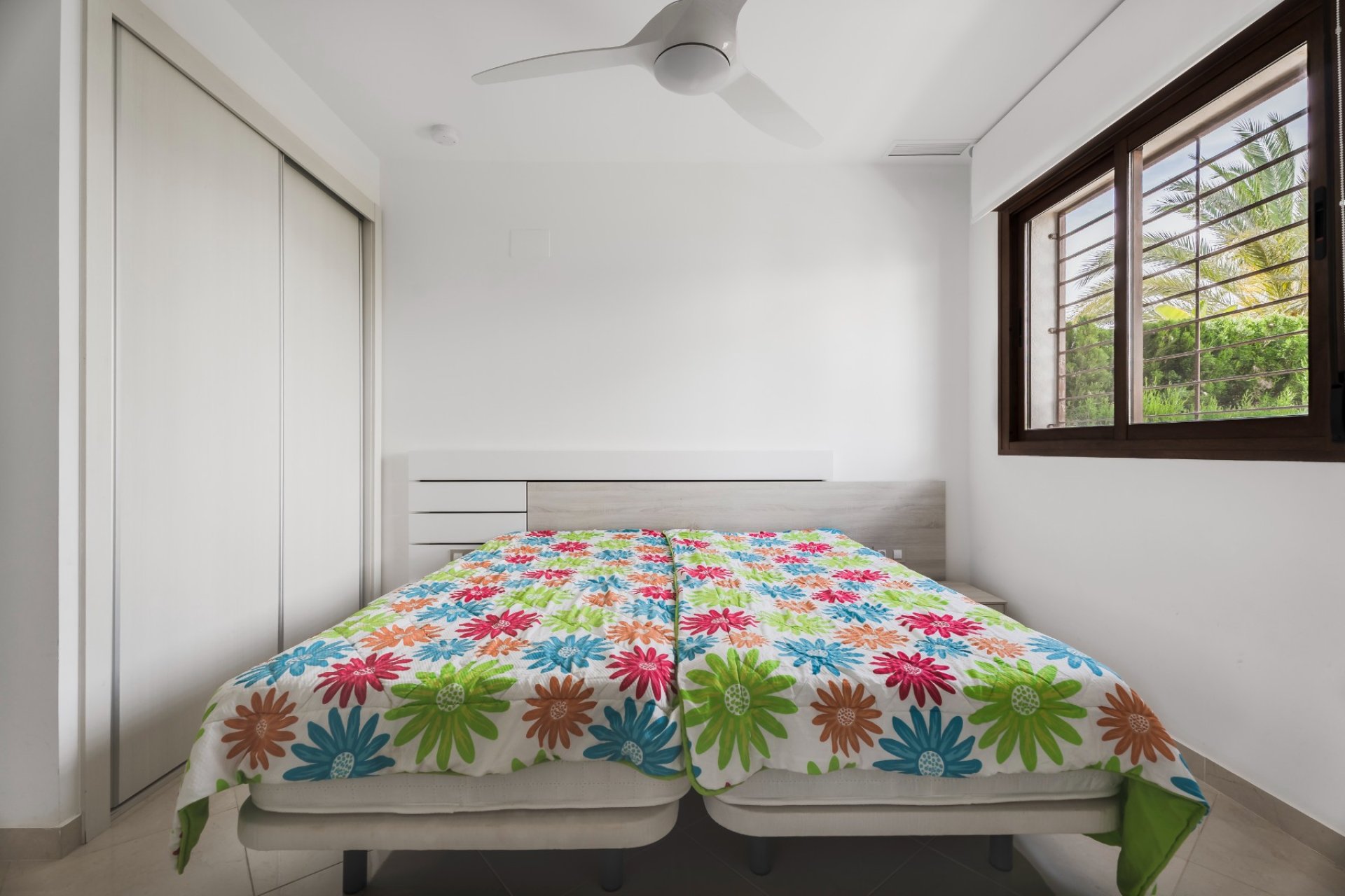 Resale - Apartment / flat - Orihuela Costa - La Zenia