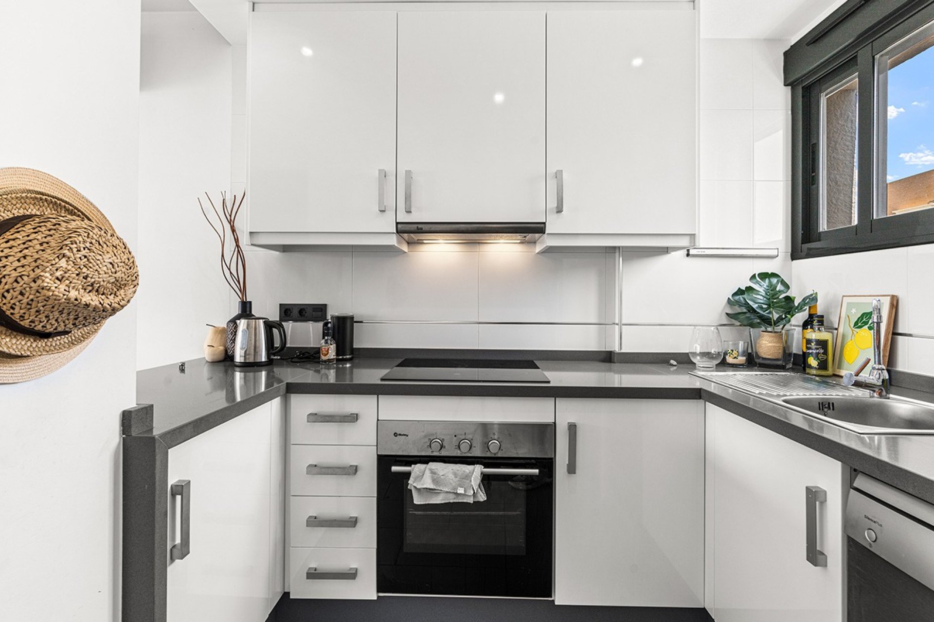 Resale - Apartment / flat - Orihuela Costa - La Zenia