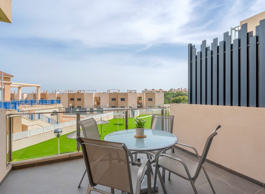 Resale - Apartment / flat - Orihuela Costa - La Zenia