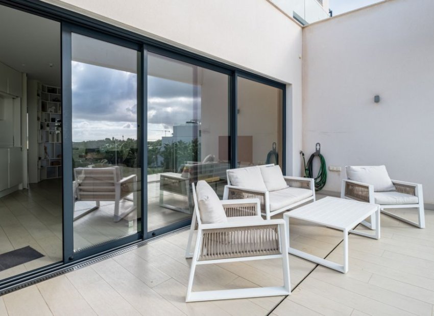 Resale - Apartment / flat - Orihuela Costa - Las Colinas golf