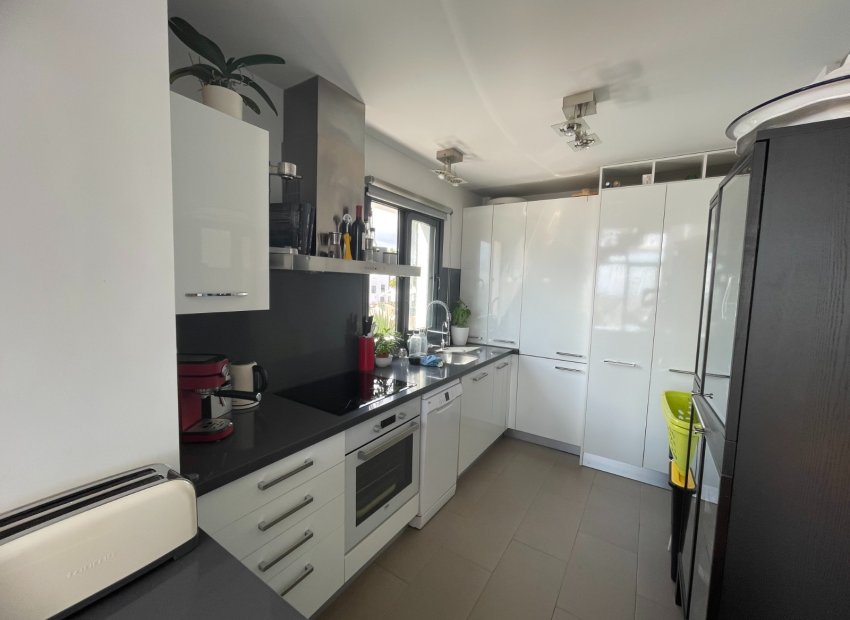 Resale - Apartment / flat - Orihuela Costa - Las Ramblas