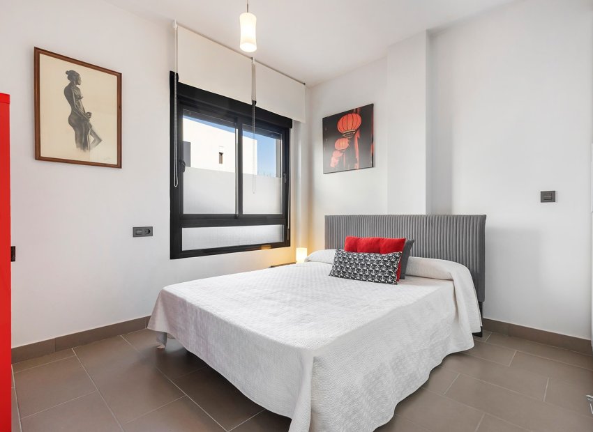 Resale - Apartment / flat - Orihuela Costa - Las Ramblas