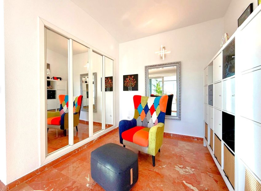 Resale - Apartment / flat - Orihuela Costa - Las Ramblas