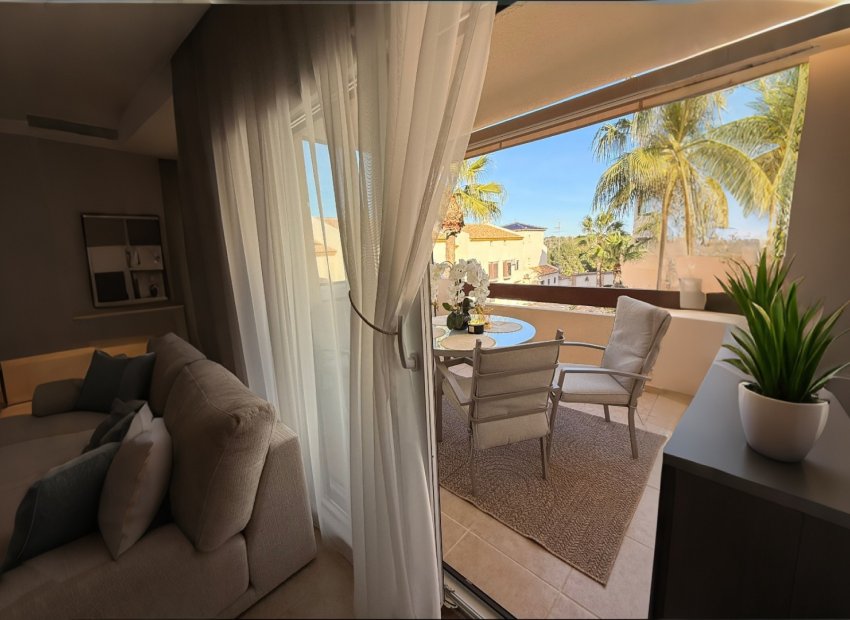 Resale - Apartment / flat - Orihuela Costa - Las Ramblas