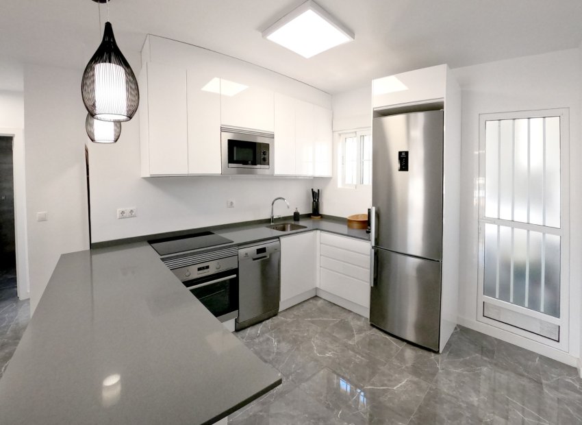 Resale - Apartment / flat - Orihuela Costa - Lomas De Cabo Roig