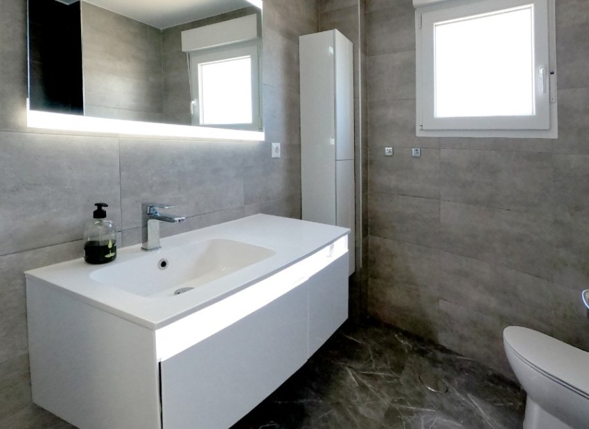 Resale - Apartment / flat - Orihuela Costa - Lomas De Cabo Roig