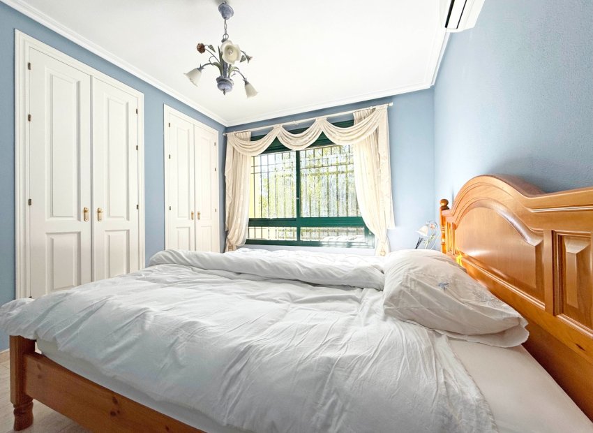 Resale - Apartment / flat - Orihuela Costa - Lomas de Campoamor