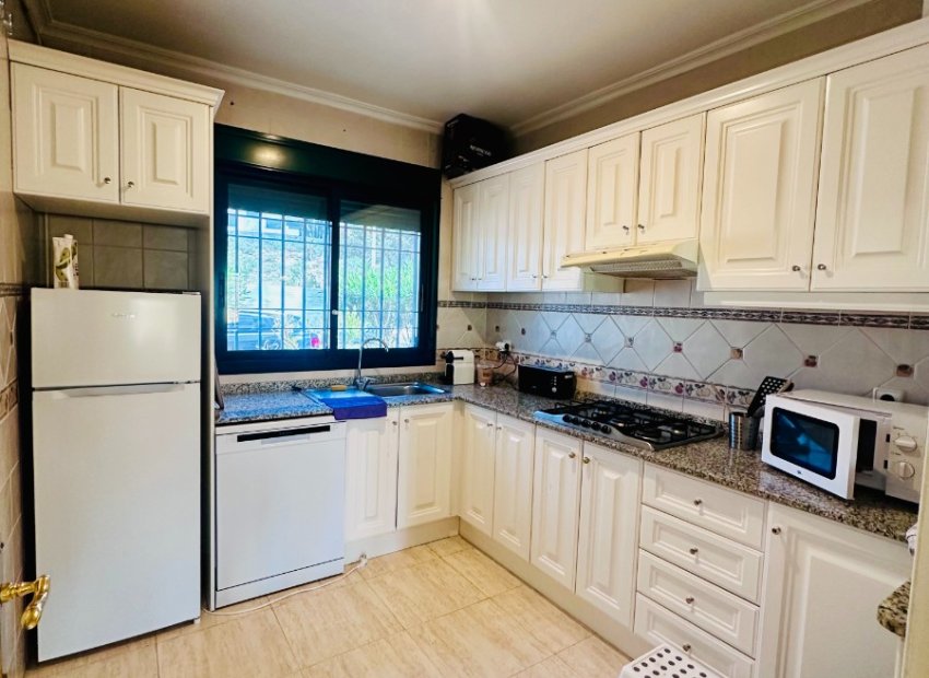 Resale - Apartment / flat - Orihuela Costa - Lomas de Campoamor