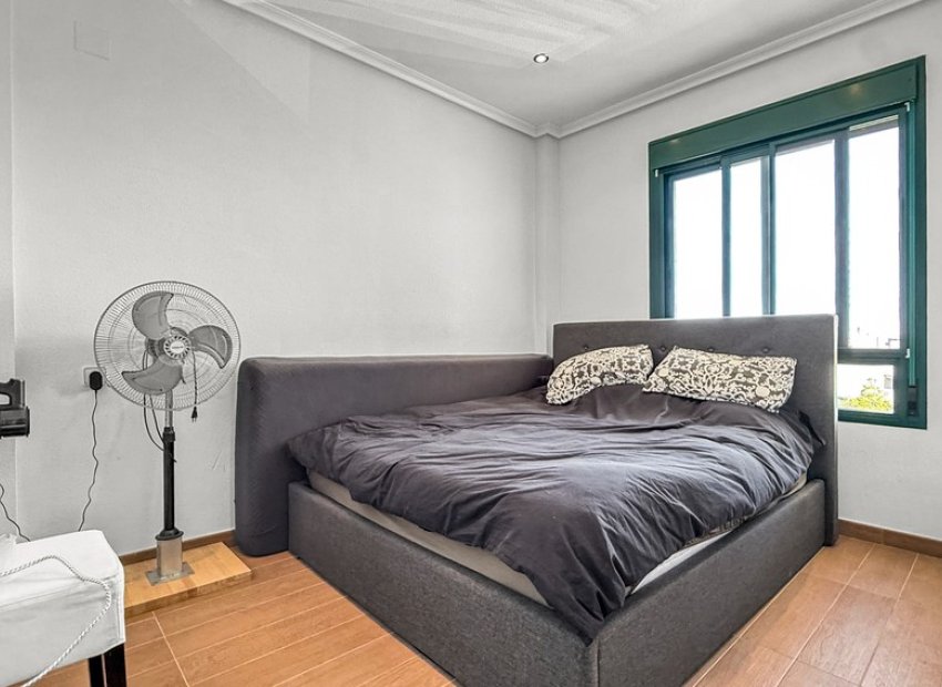 Resale - Apartment / flat - Orihuela Costa - Lomas de Campoamor