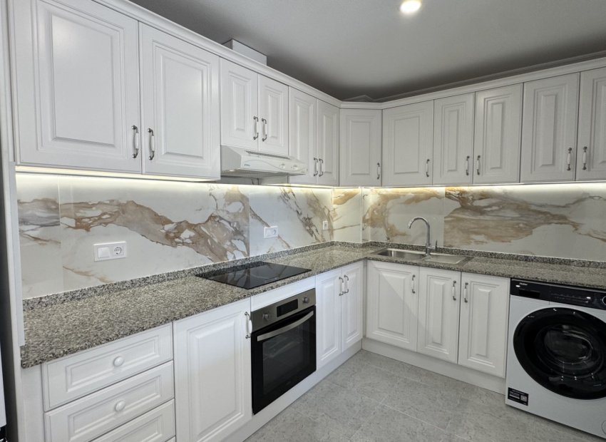 Resale - Apartment / flat - Orihuela Costa - Lomas de Campoamor