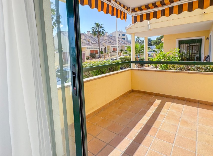Resale - Apartment / flat - Orihuela Costa - Lomas de Campoamor
