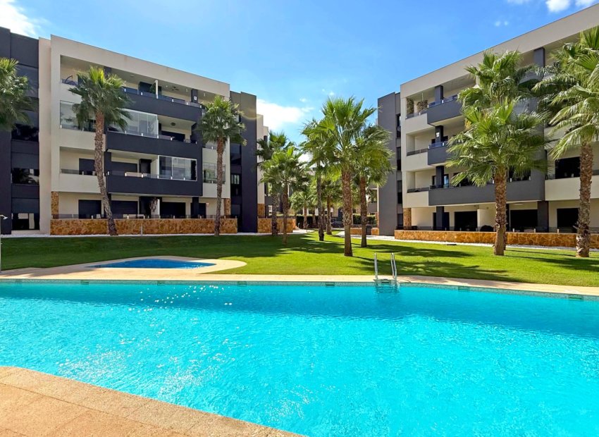 Resale - Apartment / flat - Orihuela Costa - Los Altos
