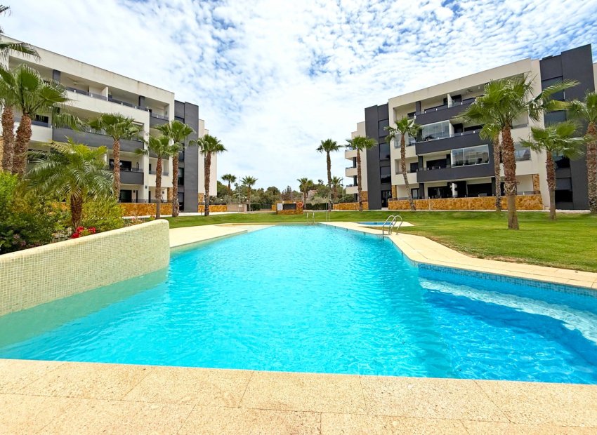 Resale - Apartment / flat - Orihuela Costa - Los Altos