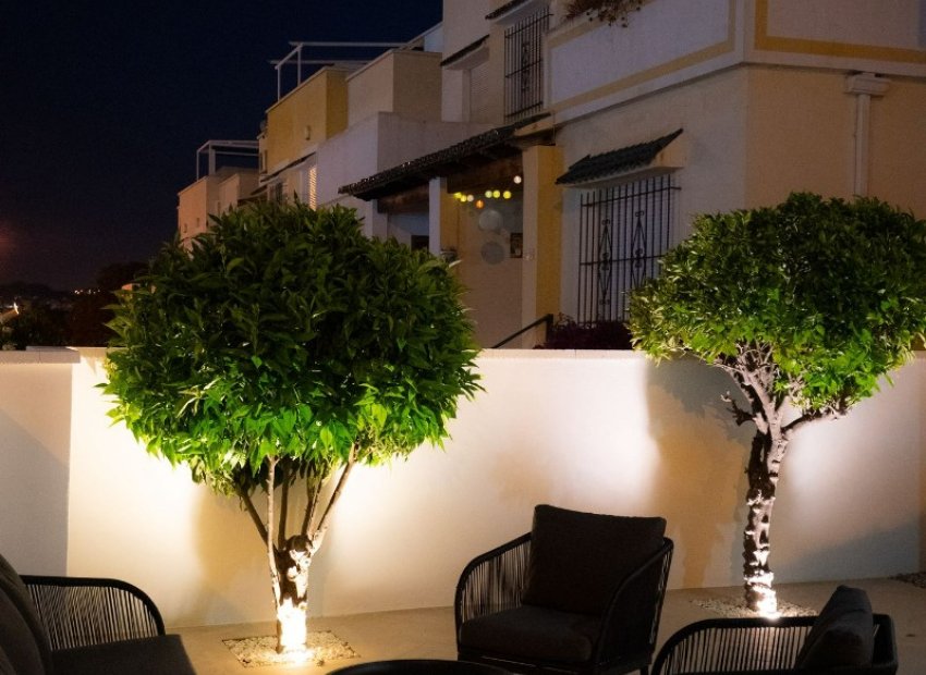 Resale - Apartment / flat - Orihuela Costa - Los Altos