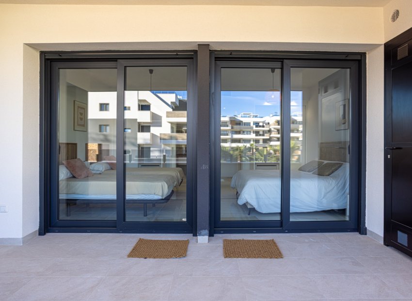 Resale - Apartment / flat - Orihuela Costa - Los Altos