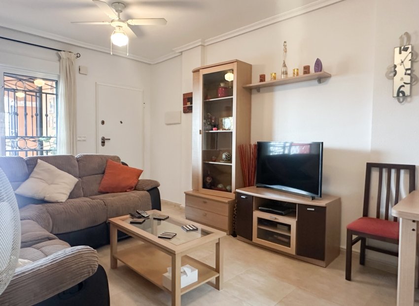 Resale - Apartment / flat - Orihuela Costa - Los Altos
