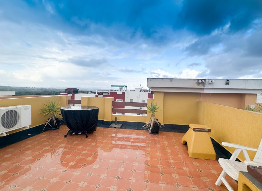 Resale - Apartment / flat - Orihuela Costa - Los Altos