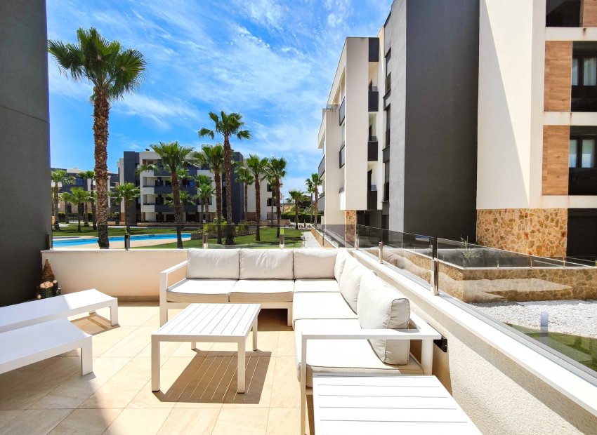 Resale - Apartment / flat - Orihuela Costa - Los Altos