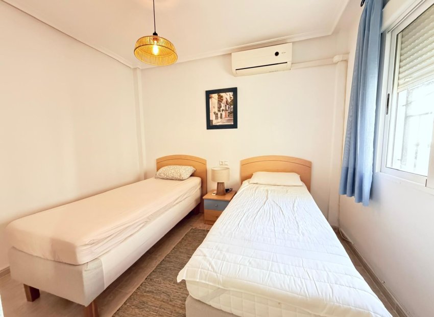 Resale - Apartment / flat - Orihuela Costa - Los Altos