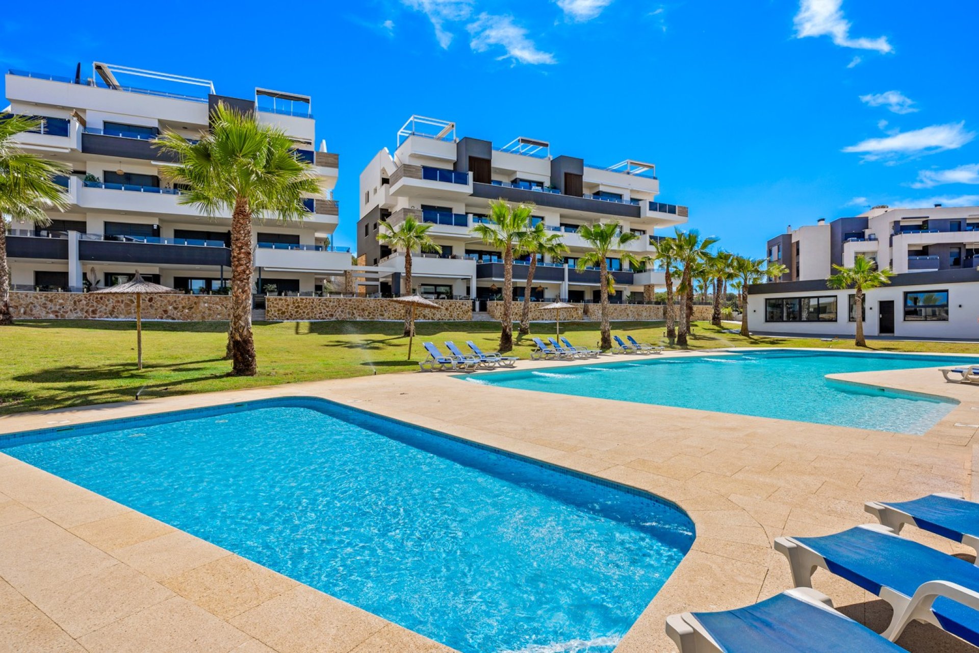 Resale - Apartment / flat - Orihuela Costa - Los Altos