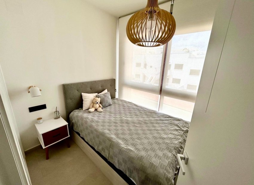 Resale - Apartment / flat - Orihuela Costa - Los Balcones