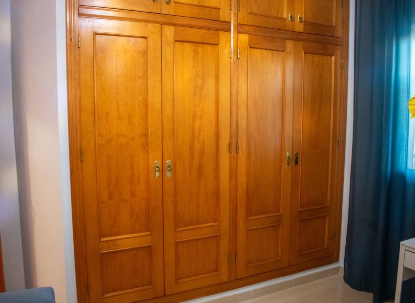 Resale - Apartment / flat - Orihuela Costa - Los Dolses