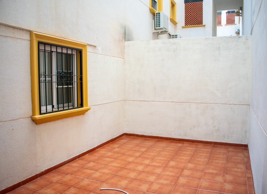 Resale - Apartment / flat - Orihuela Costa - Los Dolses