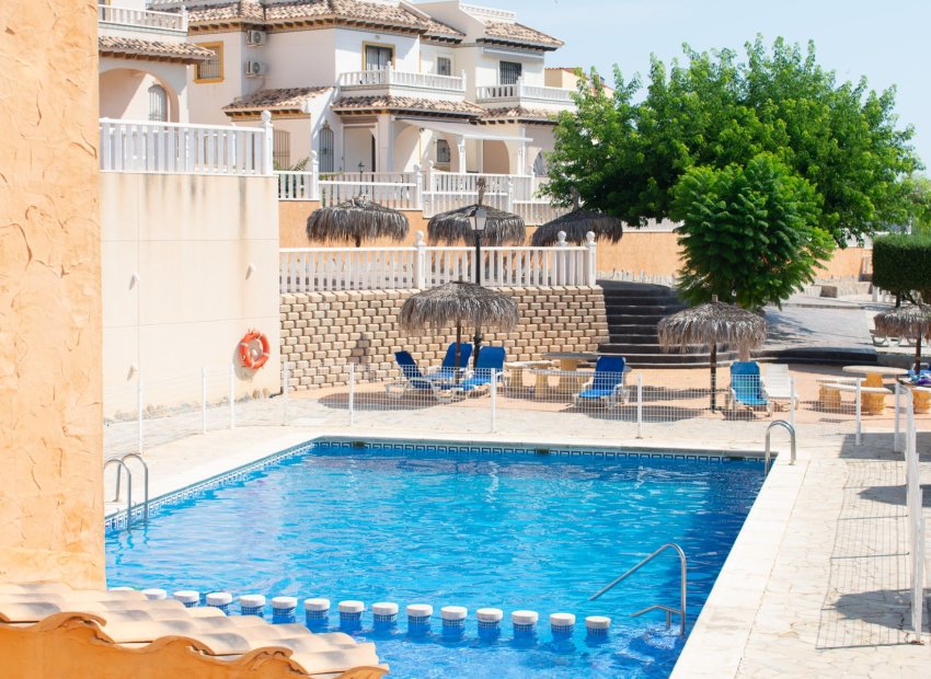 Resale - Apartment / flat - Orihuela Costa - Los Dolses