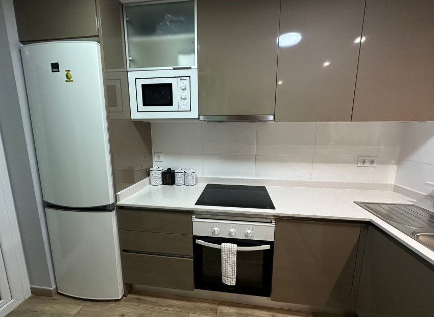 Resale - Apartment / flat - Orihuela Costa - Los Dolses