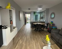 Resale - Apartment / flat - Orihuela Costa - Los Dolses