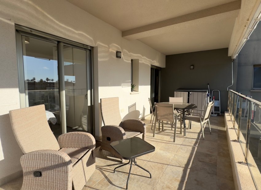 Resale - Apartment / flat - Orihuela Costa - Los Dolses