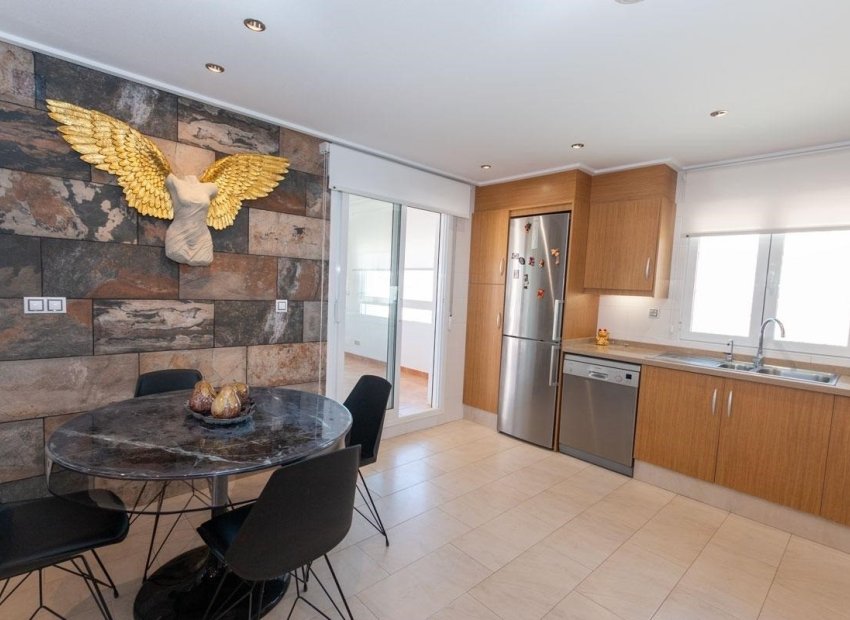 Resale - Apartment / flat - Orihuela Costa - Los Dolses