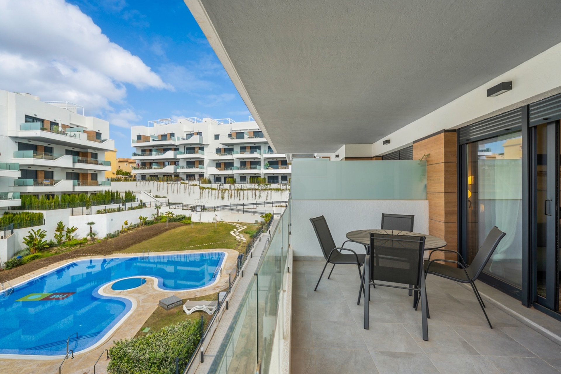 Resale - Apartment / flat - Orihuela Costa - Los Dolses